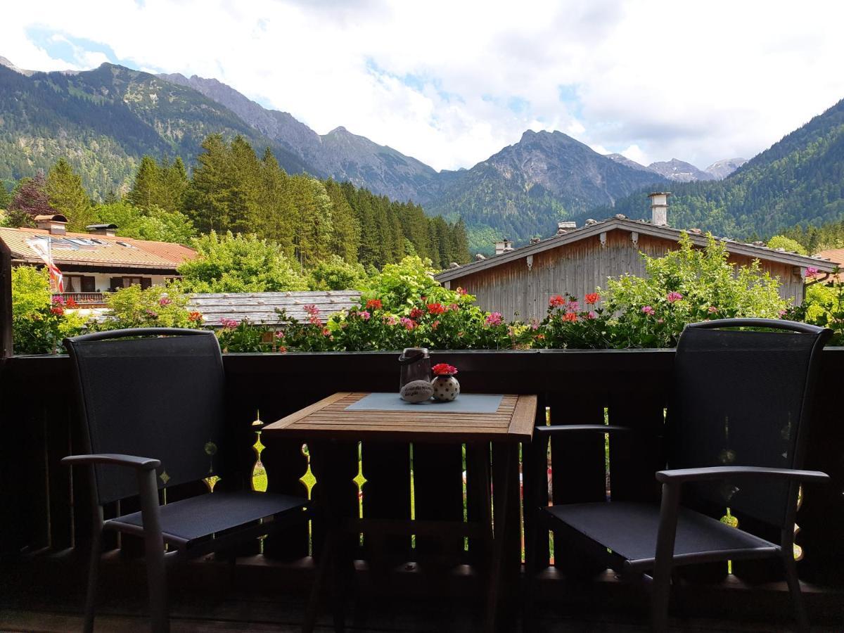 Apartment Haus Pfannenhoelzer Bad Hindelang